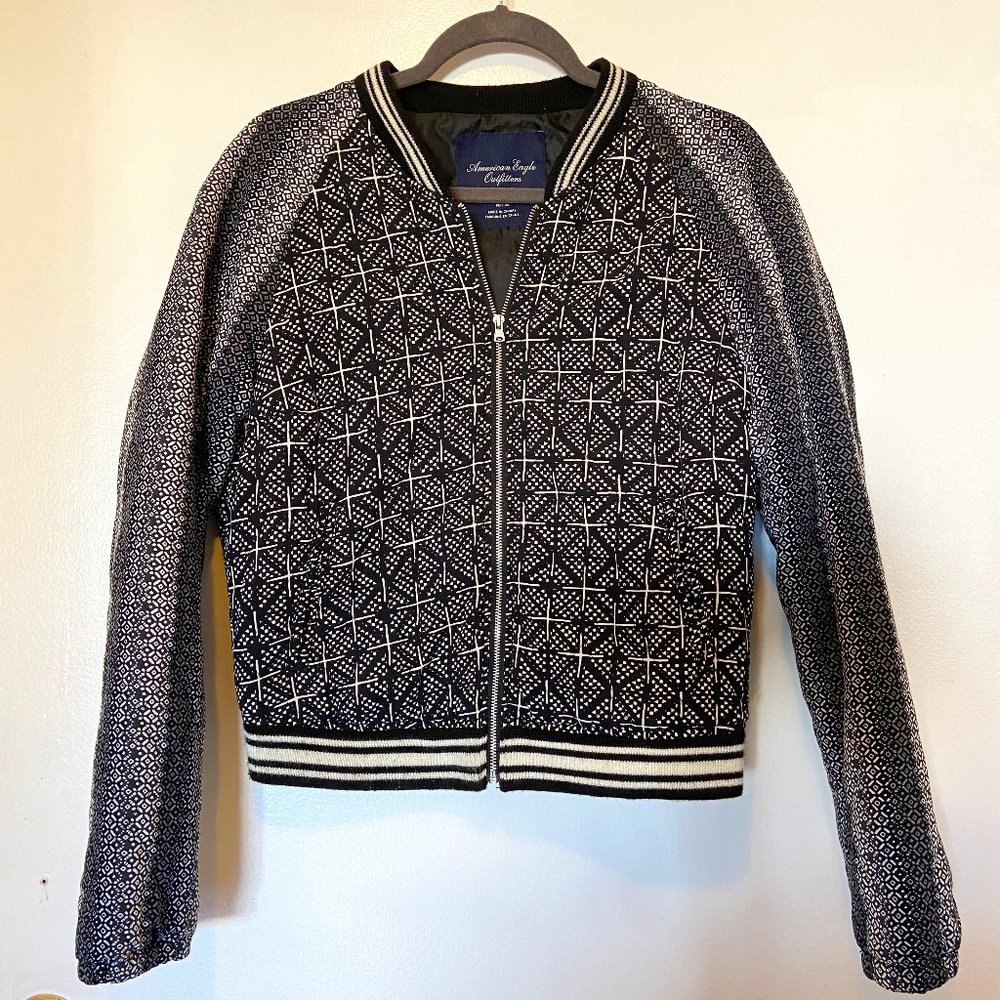 American Eagle Outfitter Bomber Black White Geometric Jacket M